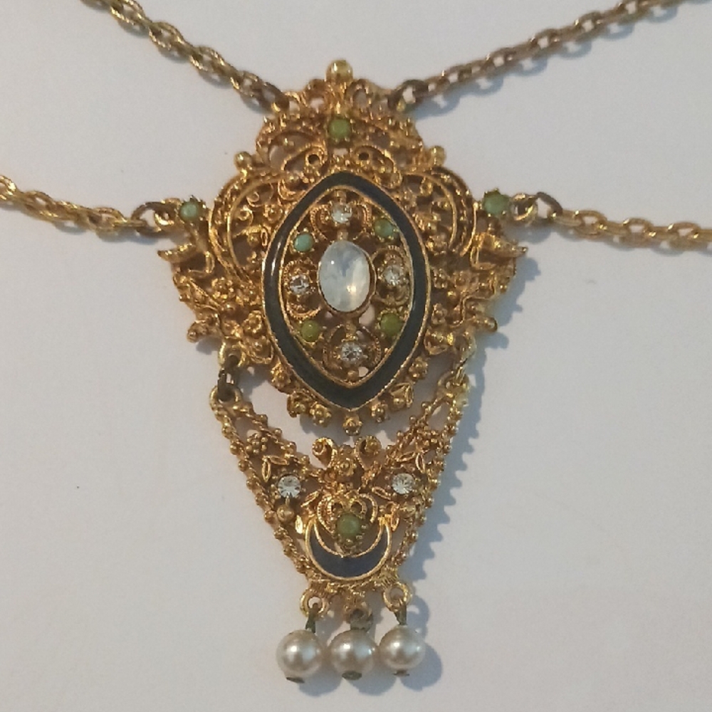 Florenza Gold Filigree Necklace - Picture 3 of 7